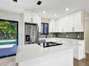 2331 Nassau Dr, Miramar FL 33023