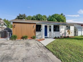 2331 Nassau Dr, Miramar FL 33023