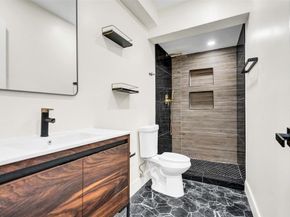 2331 Nassau Dr, Miramar FL 33023