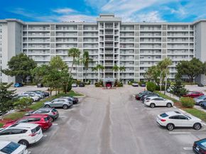 4015 W Palm Aire Dr 402, Pompano Beach FL 33069