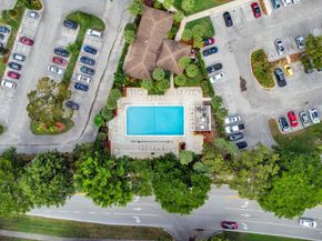 4015 W Palm Aire Dr 402, Pompano Beach FL 33069