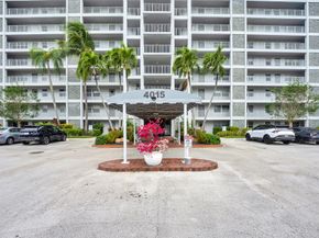 4015 W Palm Aire Dr 402, Pompano Beach FL 33069