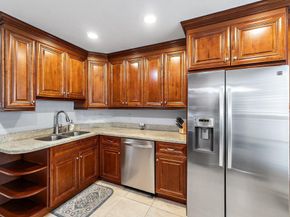 114 Pennock Landing Circle, Jupiter FL 33458