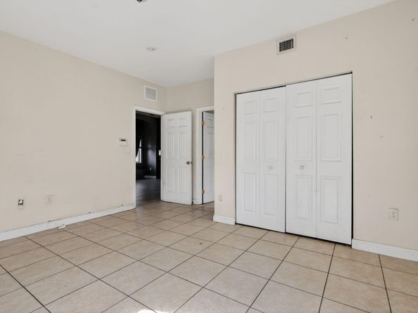 6351 NW 31st Ct, Miami FL 33147