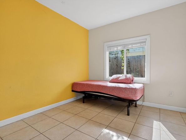 6351 NW 31st Ct, Miami FL 33147