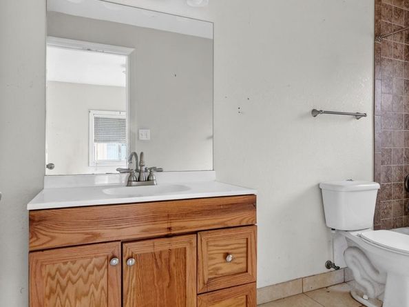 6351 NW 31st Ct, Miami FL 33147