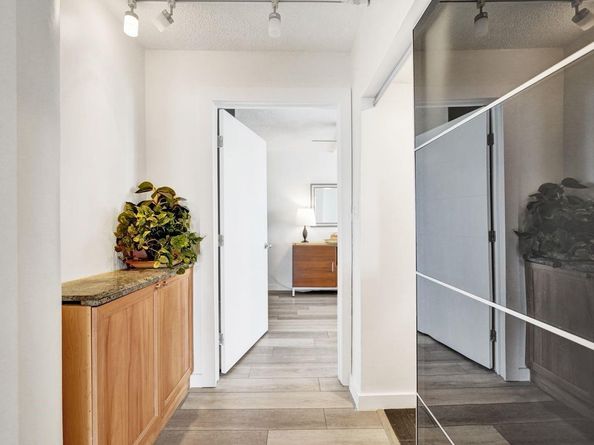 524 Orton Ave 702, Fort Lauderdale FL 33304