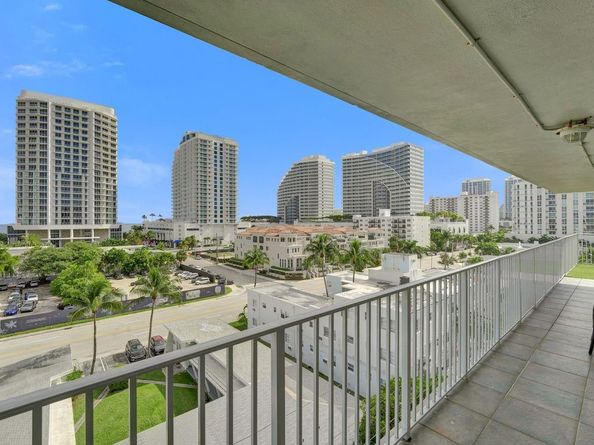 524 Orton Ave 702, Fort Lauderdale FL 33304