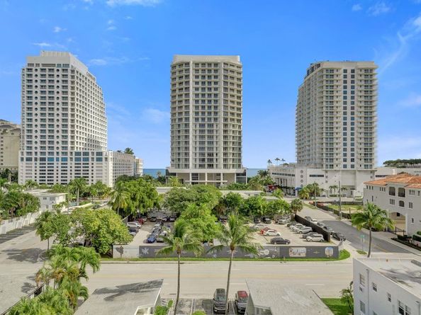 524 Orton Ave 702, Fort Lauderdale FL 33304