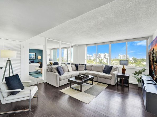 524 Orton Ave 702, Fort Lauderdale FL 33304