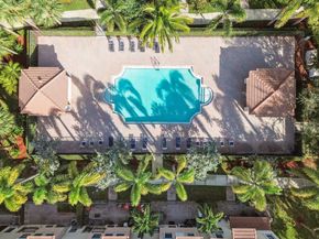 4727 Preserve Street, Coconut Creek FL 33073