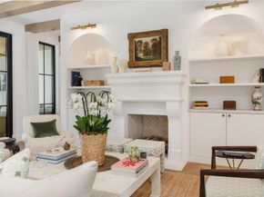 302 E Lakewood Road, West Palm Beach FL 33405