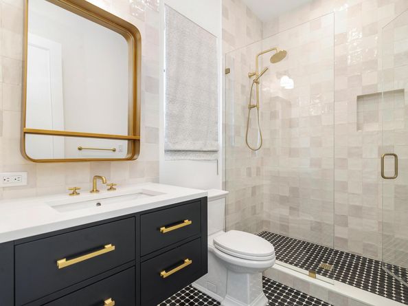 302 E Lakewood Road, West Palm Beach FL 33405