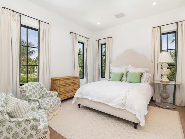 302 E Lakewood Road, West Palm Beach FL 33405