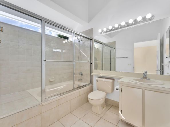 8600 Floralwood Dr, Boca Raton FL 33433