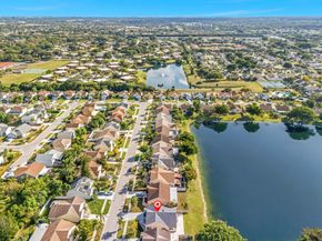 8600 Floralwood Dr, Boca Raton FL 33433