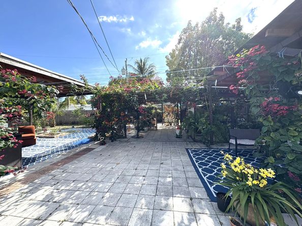 1310 NE 44th St, Pompano Beach FL 33064