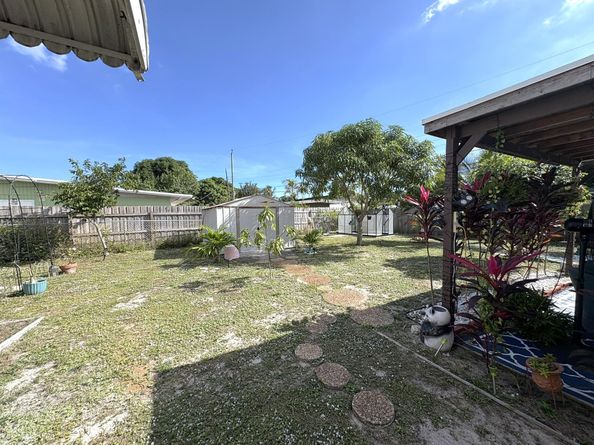 1310 NE 44th St, Pompano Beach FL 33064