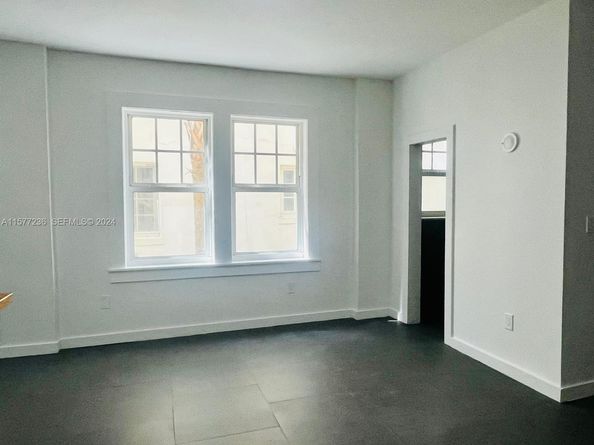 536 14th Street 101, Miami Beach FL 33139