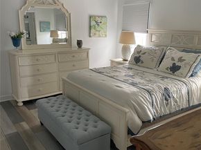 8640 SW 16th Ct, Davie FL 33324