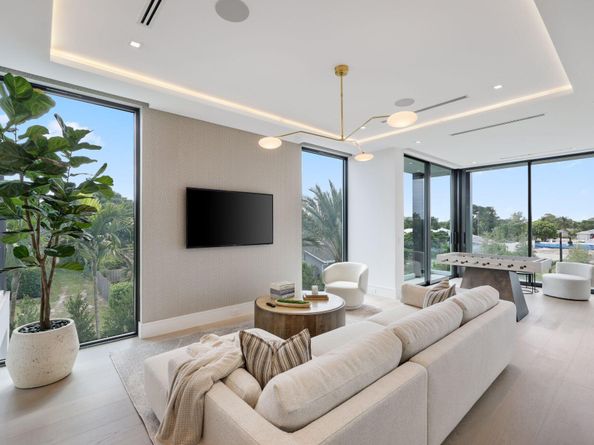 340 Grove Place, Delray Beach FL 33444