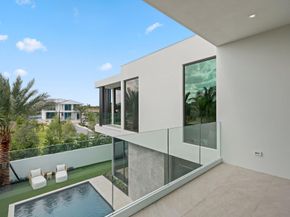 340 Grove Place, Delray Beach FL 33444