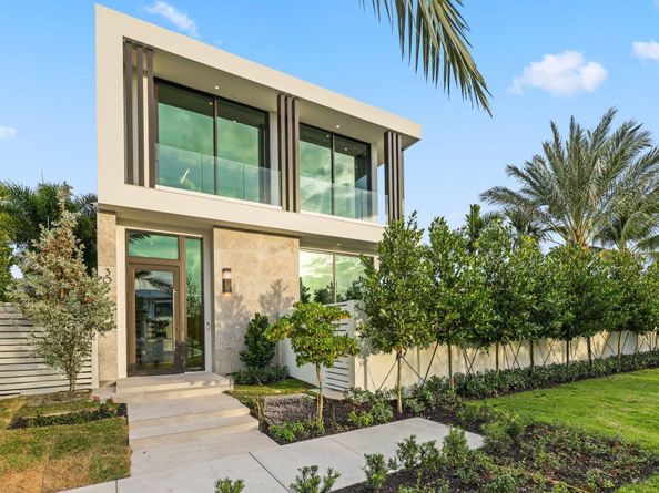 340 Grove Place, Delray Beach FL 33444