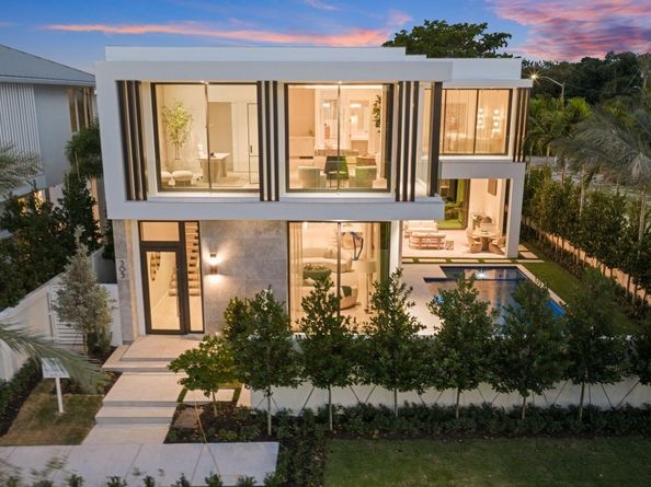 340 Grove Place, Delray Beach FL 33444