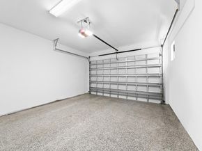 1215 N Victoria Park Rd, Fort Lauderdale FL 33304