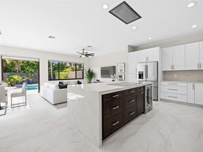 1215 N Victoria Park Rd, Fort Lauderdale FL 33304