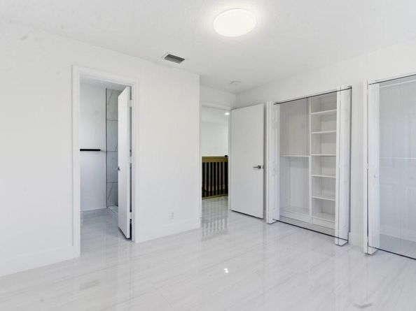 1170 Chenille Cir, Weston FL 33327