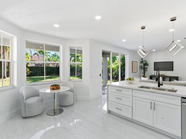 1170 Chenille Cir, Weston FL 33327