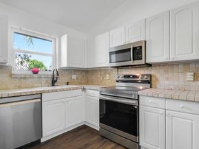 41 Tara Lakes Drive E, Boynton Beach FL 33436