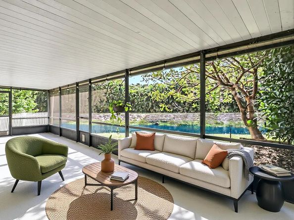 41 Tara Lakes Drive E, Boynton Beach FL 33436