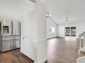 41 Tara Lakes Drive E, Boynton Beach FL 33436