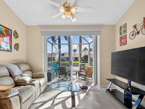 6210 Heliconia Road, Delray Beach FL 33484