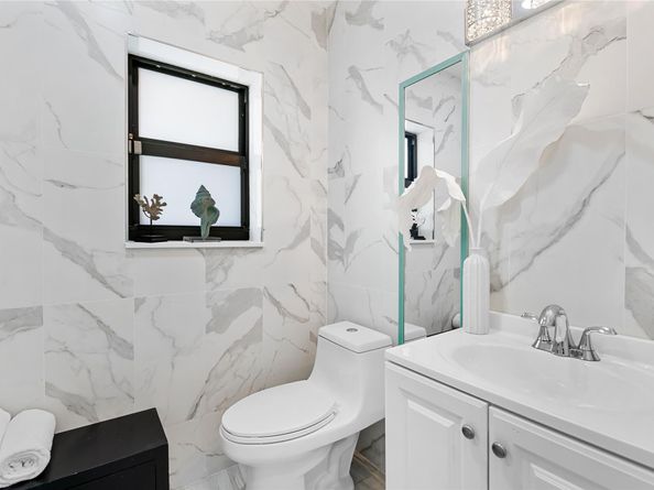 2301 E Las Olas Blvd, Fort Lauderdale FL 33301