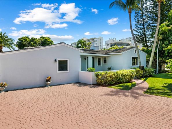 2301 E Las Olas Blvd, Fort Lauderdale FL 33301