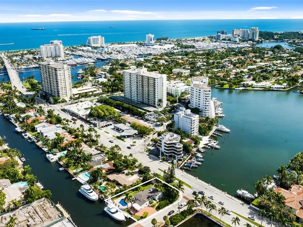 2301 E Las Olas Blvd, Fort Lauderdale FL 33301