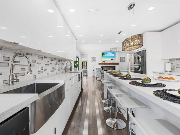 2301 E Las Olas Blvd, Fort Lauderdale FL 33301