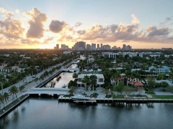 2301 E Las Olas Blvd, Fort Lauderdale FL 33301