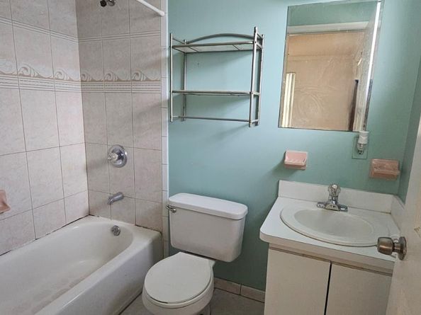 5580 Plunkett street, Hollywood FL 33021