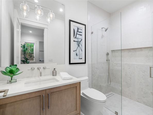 130 SE 1st Ave, Delray Beach FL 33444