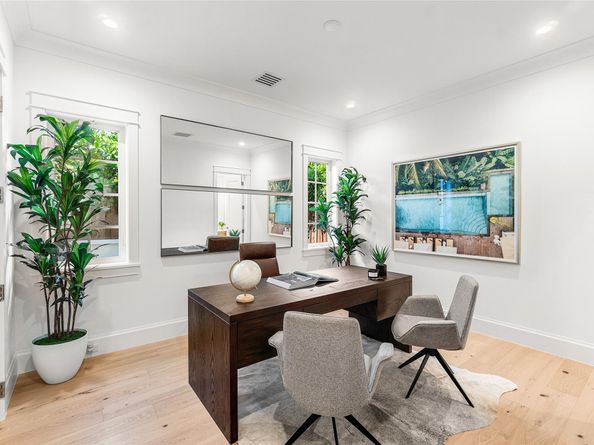 130 SE 1st Ave, Delray Beach FL 33444