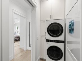 130 SE 1st Ave, Delray Beach FL 33444