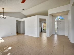 10890 Sea Hibiscus Ln 10890, Tamarac FL 33321