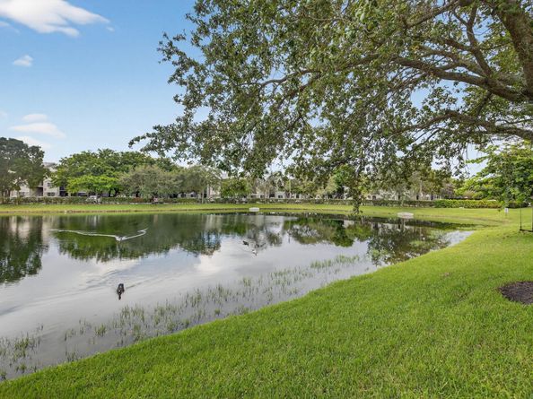 5046 Stagecoach Dr 5046, Coconut Creek FL 33073