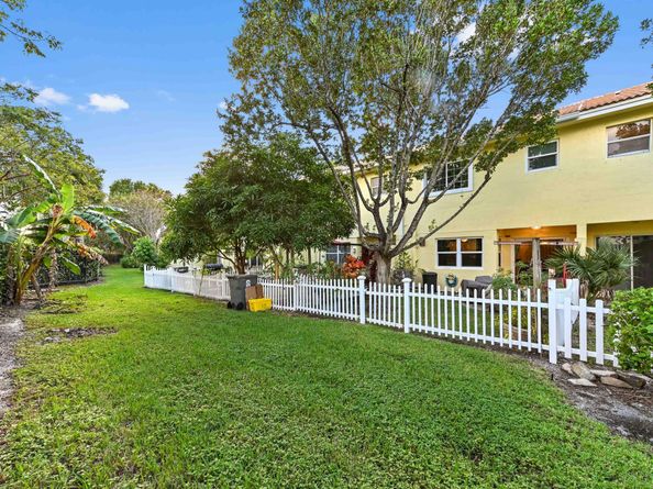 1103 Imperial Lake Road, West Palm Beach FL 33413