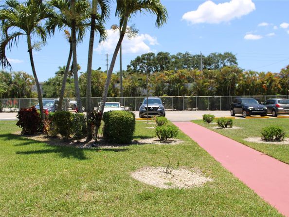 315 Norwich 315, West Palm Beach FL 33417