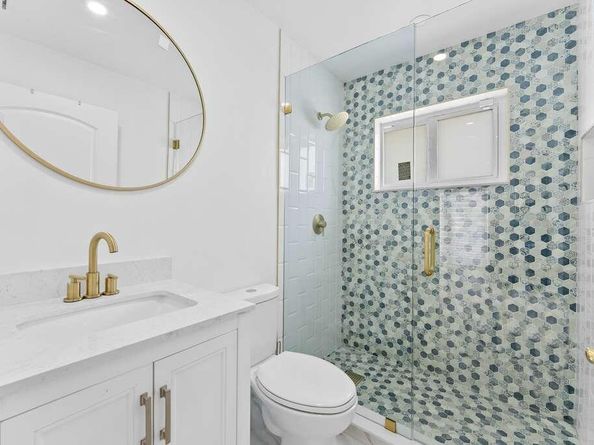 112 Parkwood Drive, Royal Palm Beach FL 33411